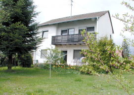 Blick auf das Einfamilienhaus bei Memmingen