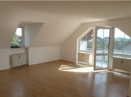 helle und sonnige Wohnung